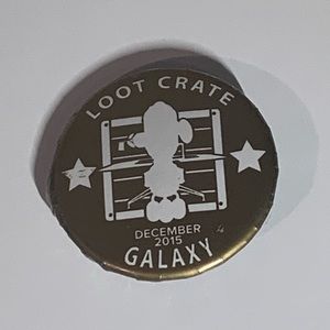 🌌 [4/$25] LOOT CRATE DECEMBER 2015 GALAXY THEME BOX GOLDEN PIN BACK BUTTON 🌌